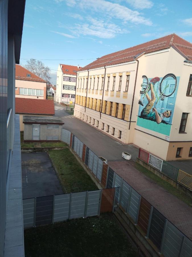 Studio Apartman Implex Διαμέρισμα Ðakovo Εξωτερικό φωτογραφία