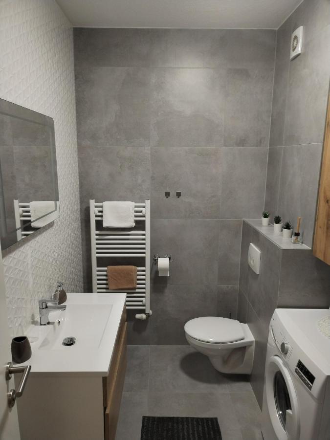 Studio Apartman Implex Διαμέρισμα Ðakovo Εξωτερικό φωτογραφία